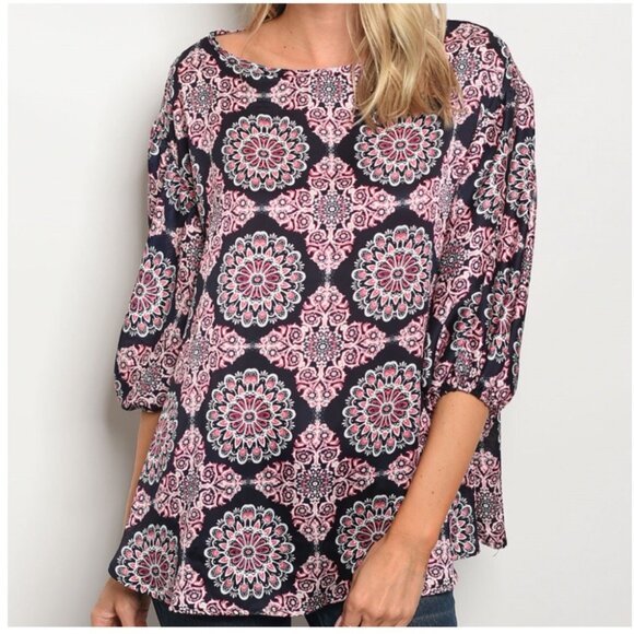 Super Soft NAVY FUCHSIA TOP - Picture 2 of 3